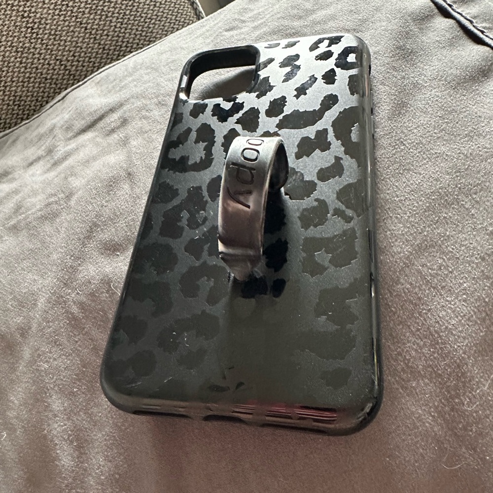 Loopy Case for IPhone 11 Pro Max Midnight Leopard